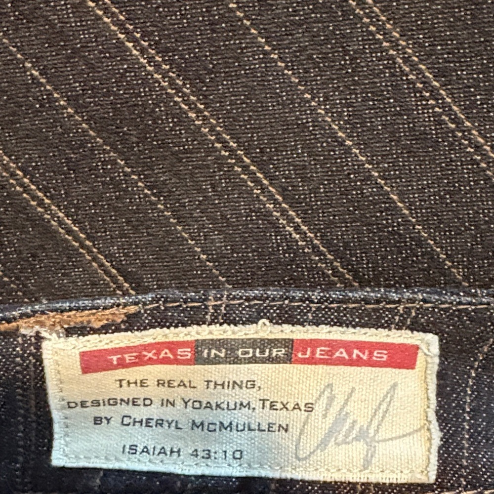 Double D Ranch Black Pinstripe Jeans. Sz 4.
Great shape! - Picture 10 of 12